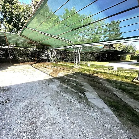 Lägenhet In 54741 *