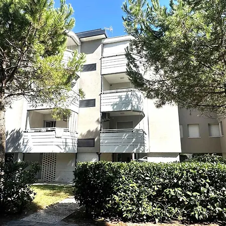 Lägenhet In 54741 *