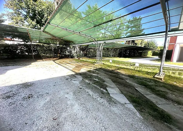 Lejlighed In 54741 *