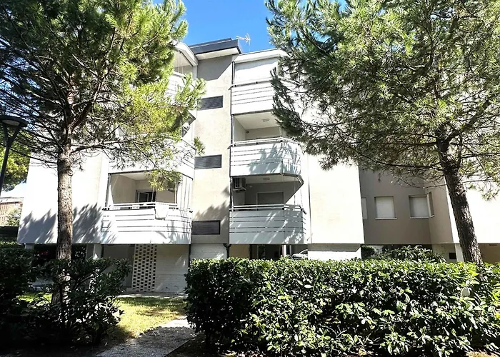 Lejlighed In 54741 *